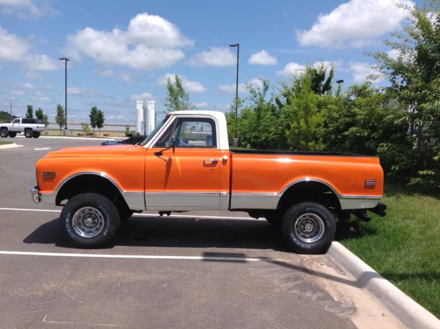 1968 GMC Shortbed 4x4 350 engine, 5 speed, new tires, new paint, orange 4wd 1968 GMC Sierra 1500