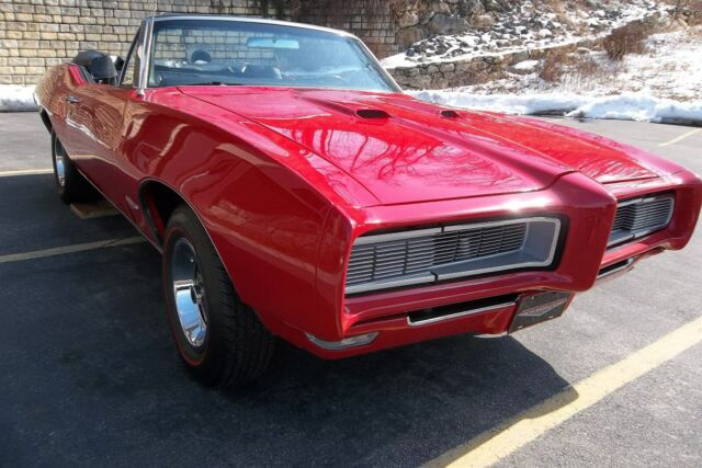 1968 - GTO CONVERTIBLE - #'S - RED AND BLACK ,FRAME OFF 1968 Pontiac GTO
