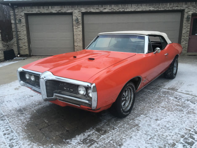 1968 GTO CONVERTIBLE / CLEAN CAR FRESH REBUILT MOTOR 1968 Pontiac GTO Base
