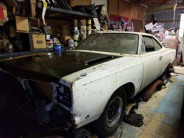 1968 GTX Satellite 426 hemi Mopar Plymouth 1968 Plymouth GTX GTX