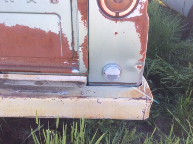 1968 International Harvester 1200C - photo 10