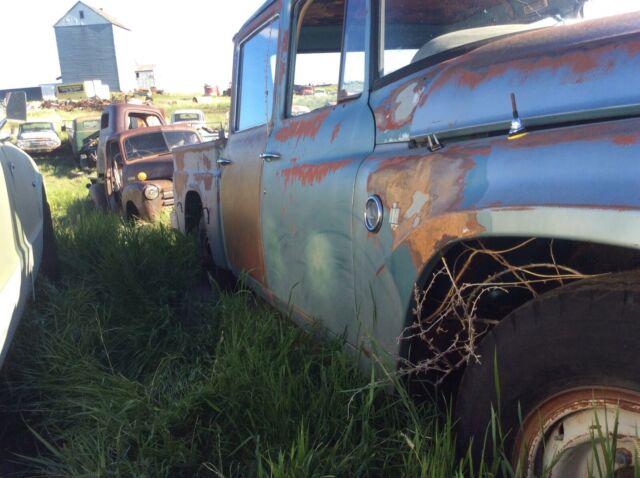 1968 International Harvester 1200C - photo 3