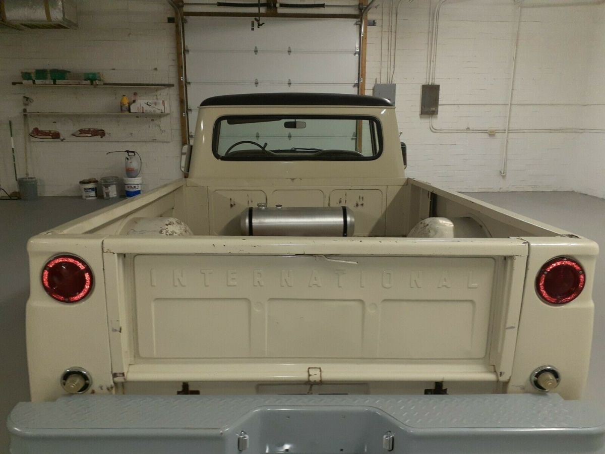 1968 International Harvester 1000C Deluxe - photo 5