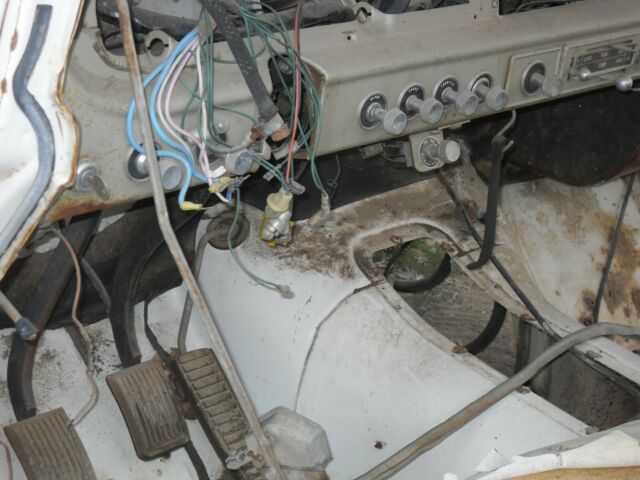 1968 International Harvester 1300C - photo 13