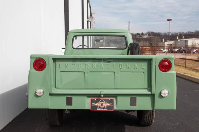 1968 International Harvester 100C 1000C Half-ton "Bonus Load" Pickup - photo 11