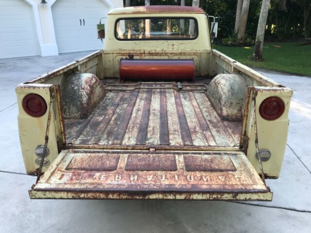 1968 International Harvester 1100C - photo 5