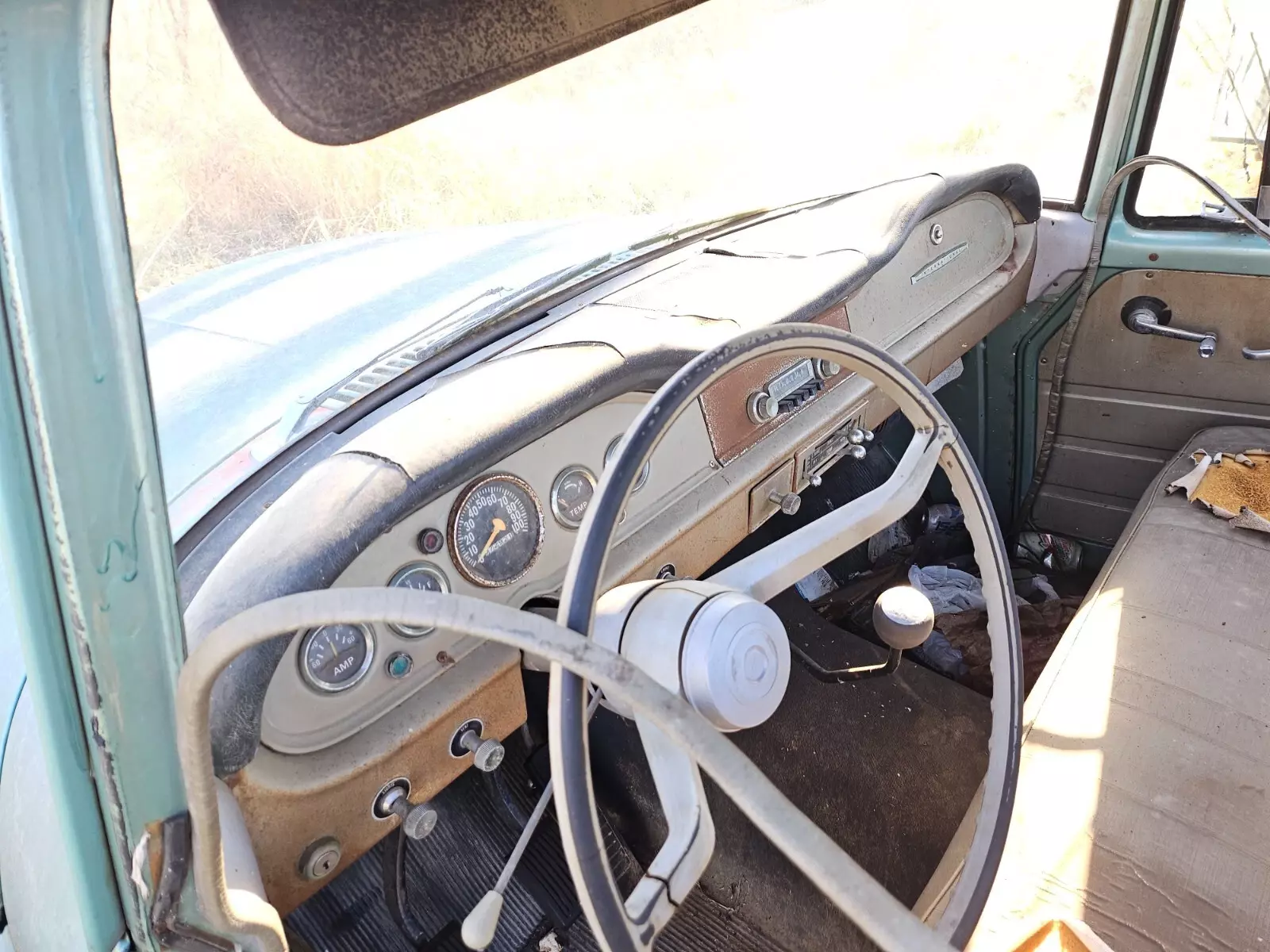 1968 International Harvester 1100C - photo 13