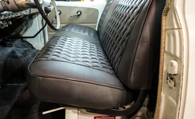 1968 International Harvester 1200C Deluxe - photo 3