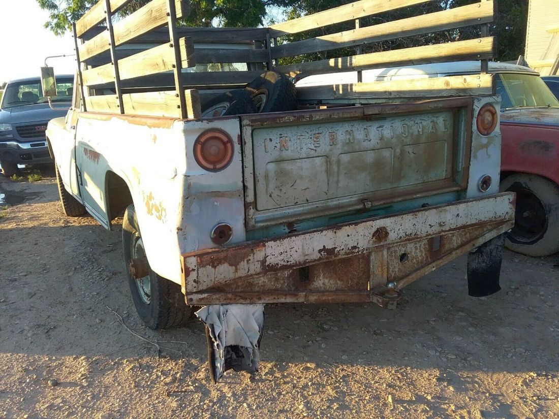 1968 International Harvester 1100C - photo 5