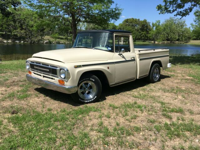 1968 International Harvester Pick Up 1000C Bonus Load 1968 International Harvester 1000C Bonus Load