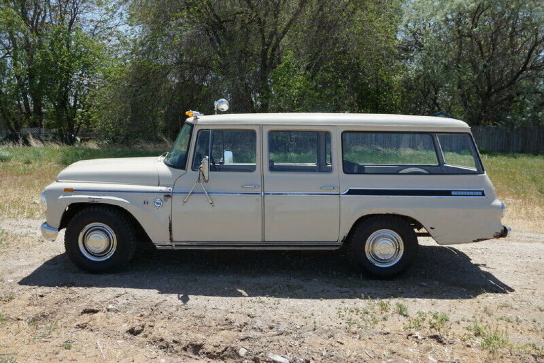 1968 International Harvester Travelall Travelall Custom - photo 4