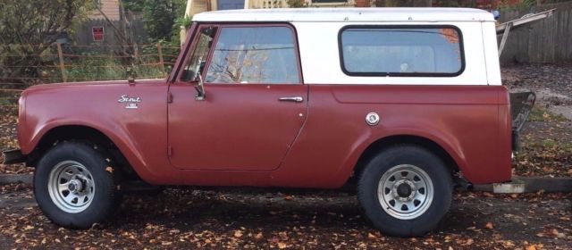 1968 International Scout- Original 4 cylinder engine, 4WD, 3 gears+ granny 1968 International Harvester Scout 800