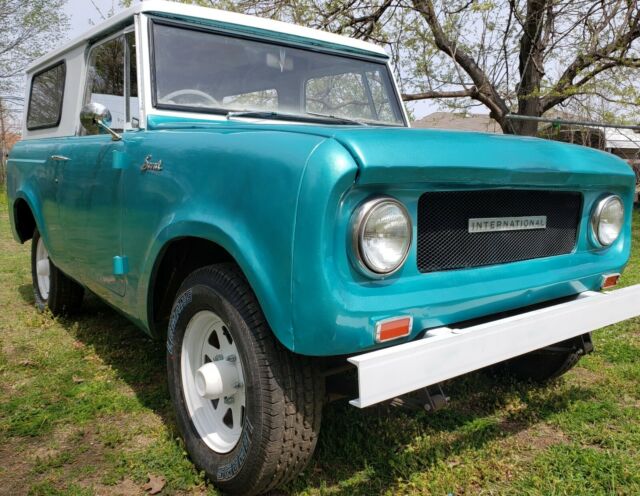 1968 international scout Right-hand drive 1968 International Harvester Scout convertible