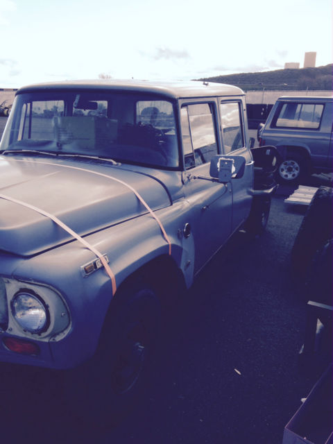 1968 International Harvester Travellette four door Crewcab 4x4 - photo 10