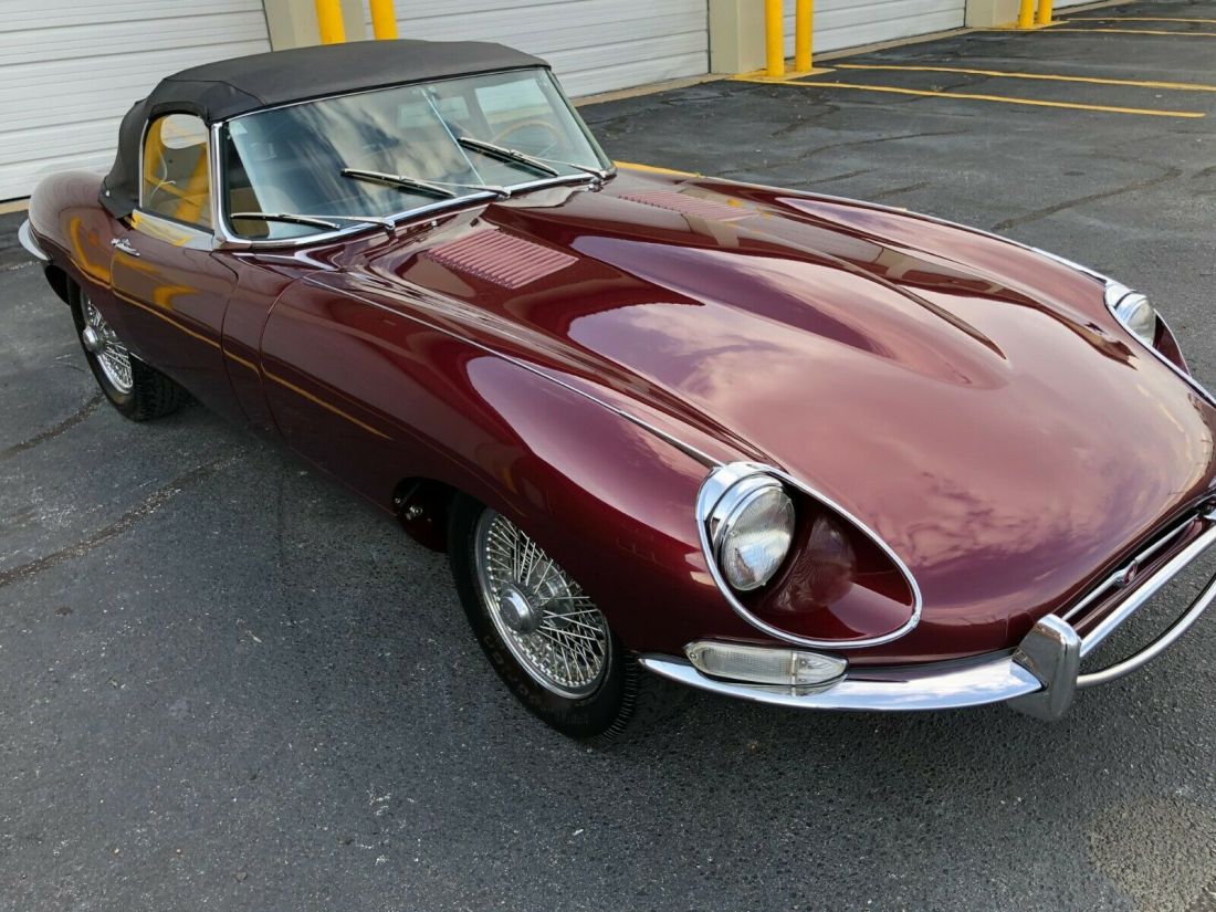 1968 Jaguar E-Type Roadster - photo 3