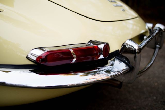 1968 Jaguar E-Type Fixed Head Coupe (FHC) - photo 12