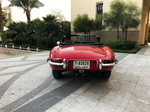 1968 Jaguar E-Type - photo 3