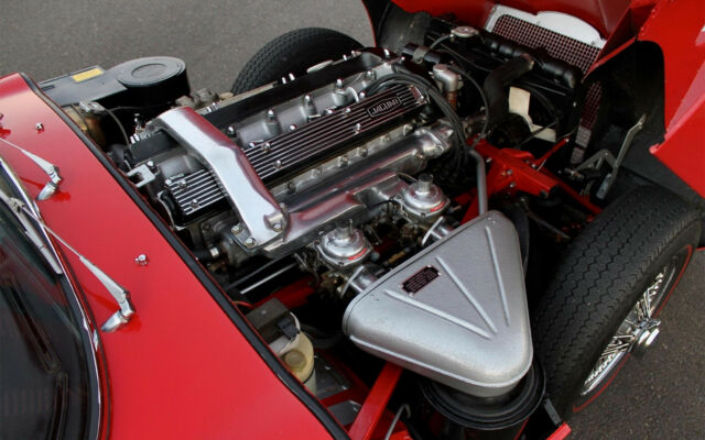 1968 Jaguar E-Type - photo 8