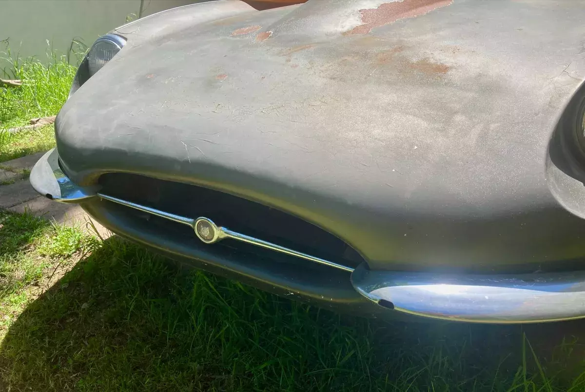 1968 Jaguar E-Type XKE Series 1.5 Coupe 2 seat 1 1/2 4.2 L 4 speed etype 1968 Jaguar E-Type