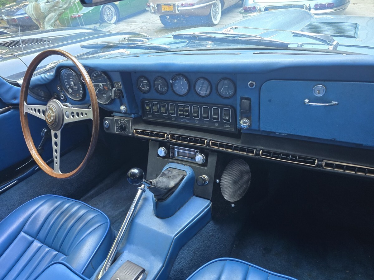 1968 Jaguar E-Type - photo 3