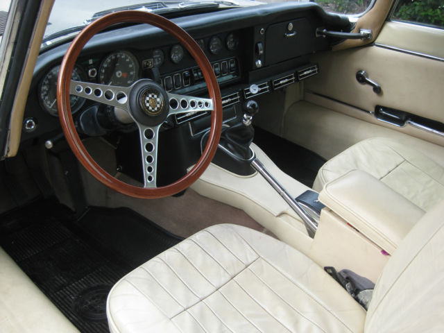 1968 Jaguar E-Type 2+2 Tri-carb - photo 11