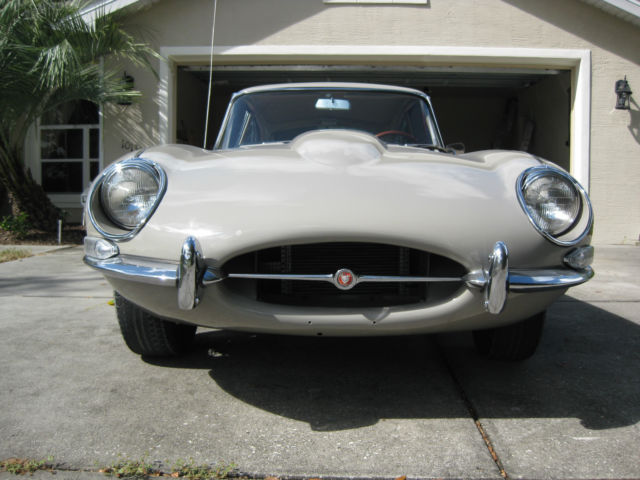 1968 Jaguar E-Type 2+2 Tri-carb - photo 4