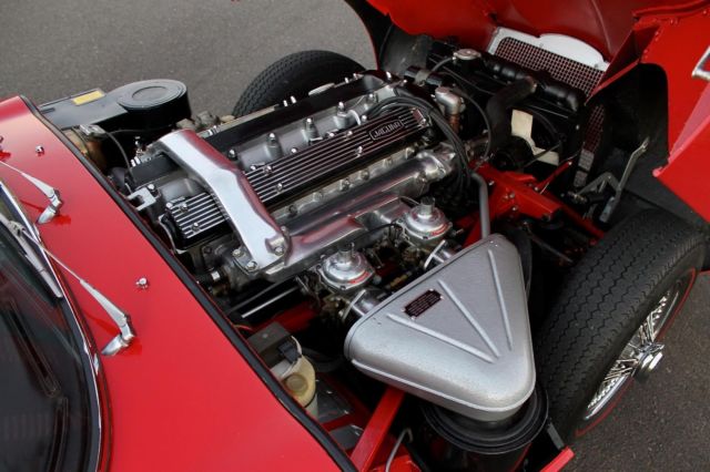 1968 Jaguar E-Type - photo 10