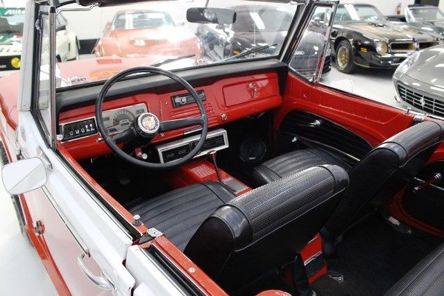 1968 Jeep Jeepster -- - photo 11