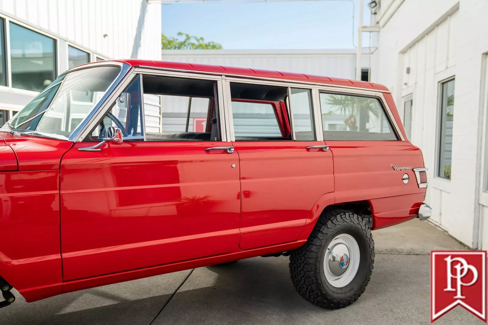 1968 Jeep Wagoneer - photo 10