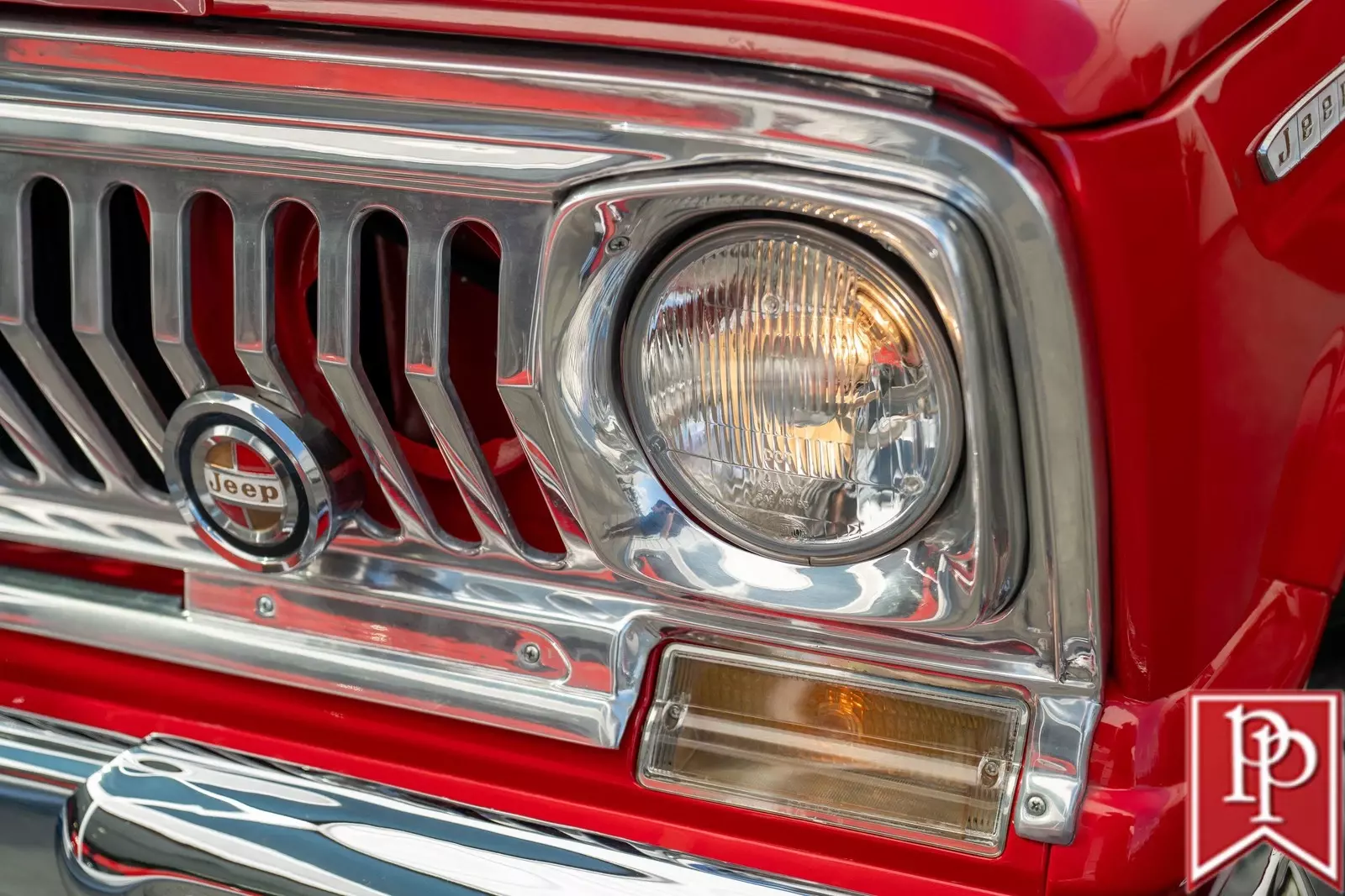 1968 Jeep Wagoneer - photo 3