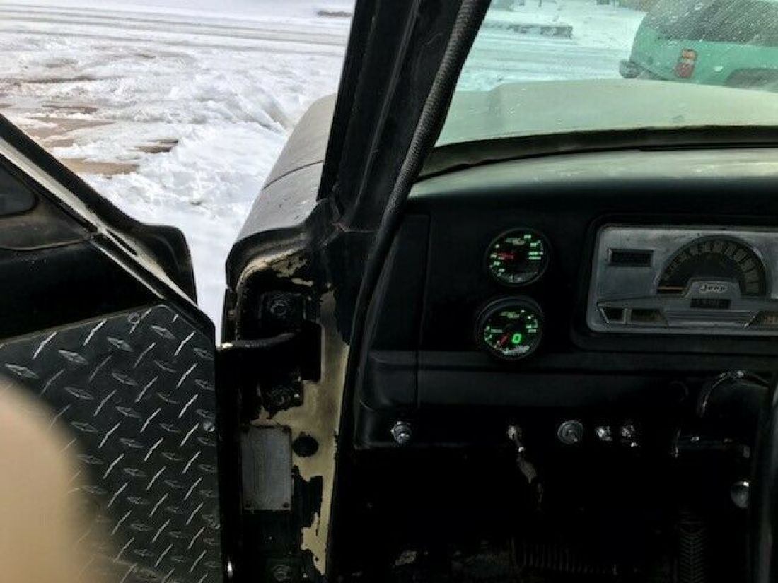 1968 Jeep Wagoneer - photo 7