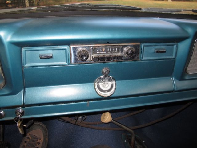 1968 Jeep Wagoneer - photo 13