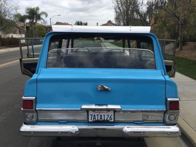 1968 Jeep Wagoneer - photo 12