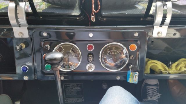 1968 Land Rover Defender - photo 4