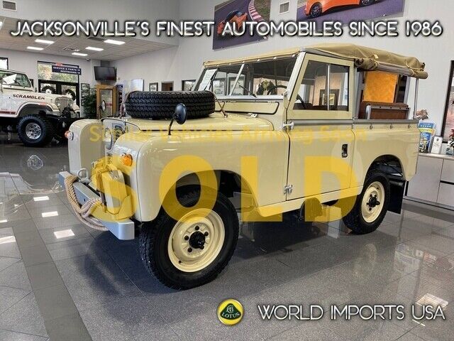 1968 LAND ROVER SERIES 2 SOFT TOP - (COLLECTOR SERIES) 1968 LAND ROVER SERIES 2 SOFT TOP - (COLLECTOR SERIES)