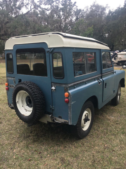 1968 Land Rover Defender - photo 8