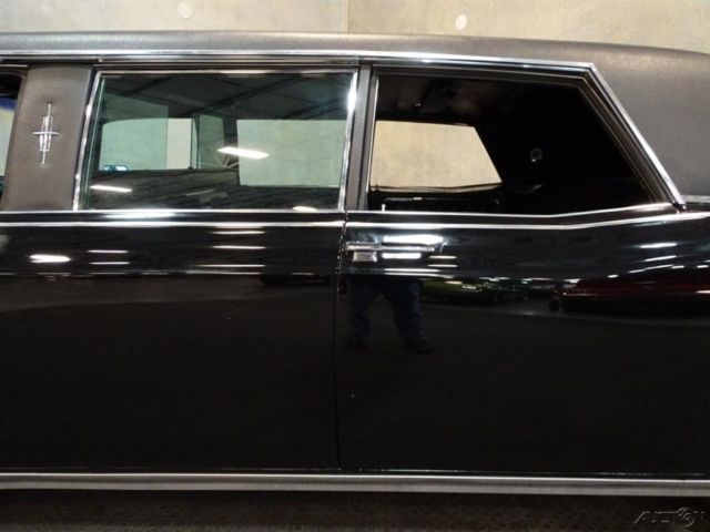 1968 Lincoln Continental Limo - photo 2