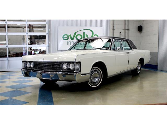 1968 Lincoln Continental 4 door sedan Evolve Motors 1968 Lincoln Continental