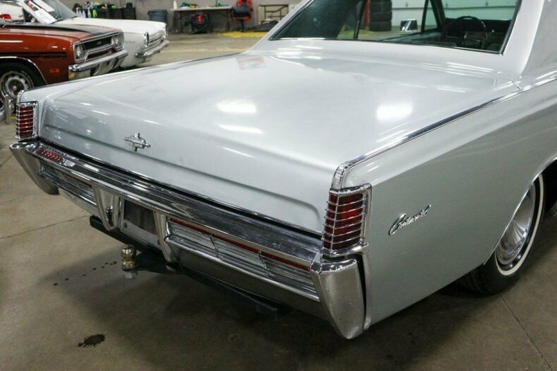 1968 Lincoln Continental - photo 11