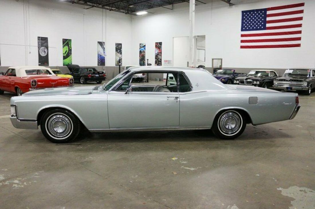 1968 Lincoln Continental - photo 2