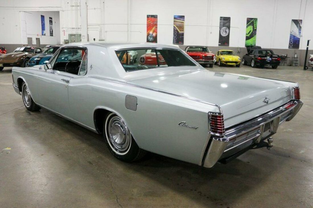 1968 Lincoln Continental - photo 3