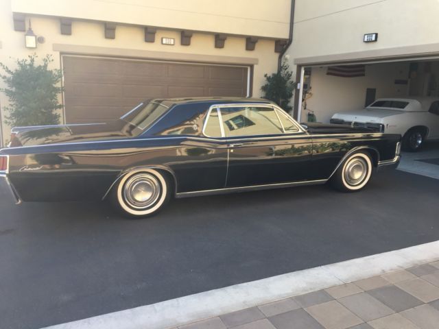 1968 Lincoln Continental Coupe