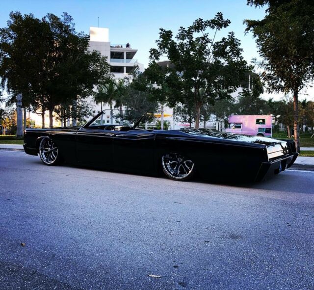 1968 Lincoln Continental Roadster - photo 10