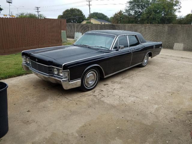 ***1968 Lincoln Continental runs and drives NO RESERVE*** 1968 Lincoln Continental