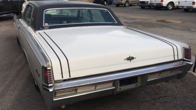 1968 Lincoln Continental - photo 2