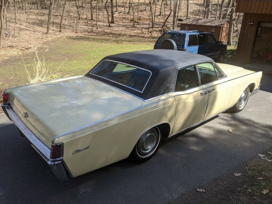 1968 Lincoln Continental - photo 12