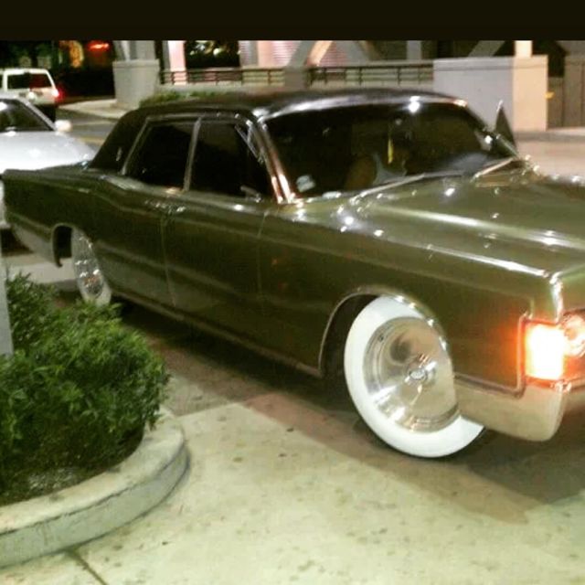 1968 Lincoln Continental - Suicide Doors 1968 Lincoln Continental Chrome
