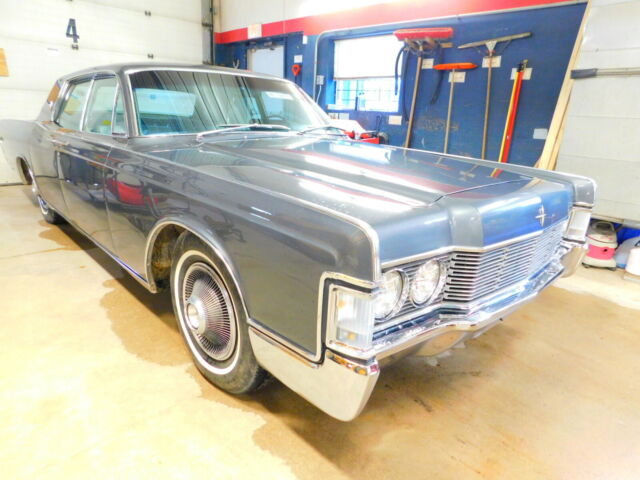 1968 Lincoln Continental - photo 2