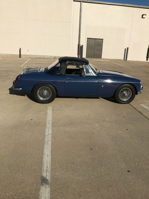1968 MG MGB Convertible - photo 3