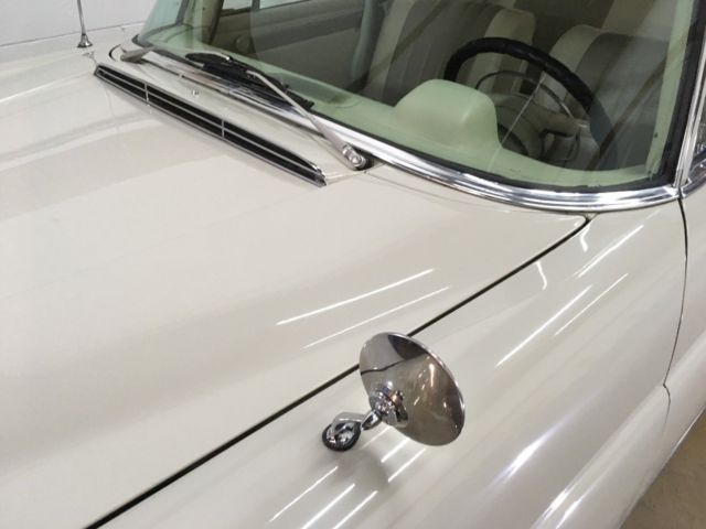 1968 Mercedes-Benz 200-Series sedan - photo 8